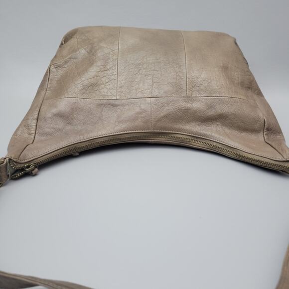 Day & Mood Anthropologie Brown Soft Leather Shoulder Bag Hobo Bag EUC - Picture 8 of 14